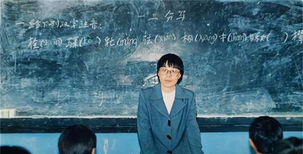 新澳2025今晚特马开奖,典解版新正实-新版和张桂梅将第15次送考与张桂梅连续11年送考从未缺席